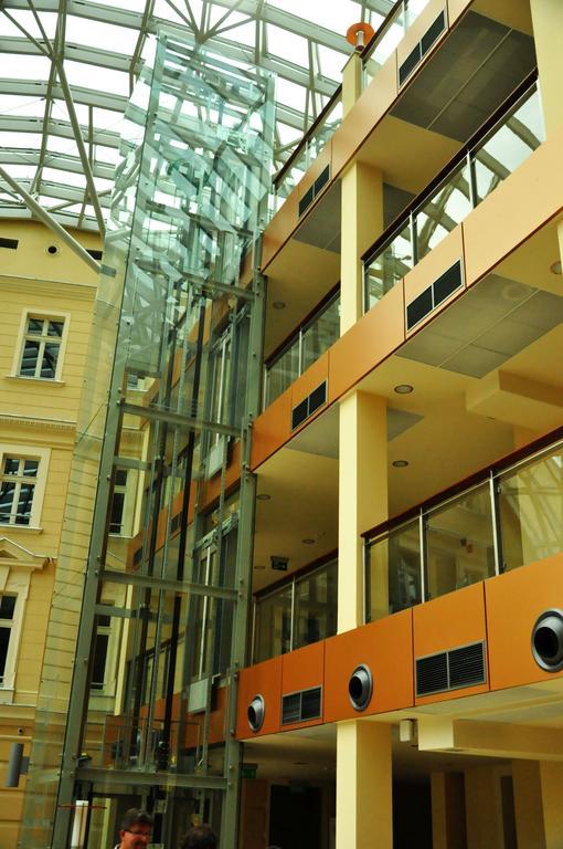 Hotel Przy Baszcie Legnica Exterior foto